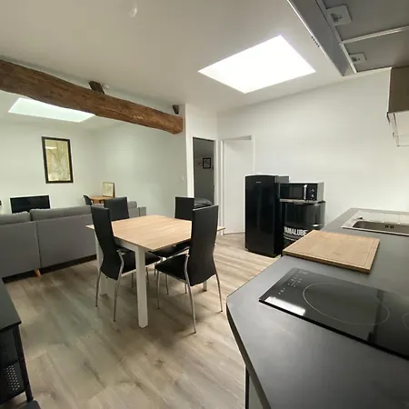 4 Personnes * Parthenay