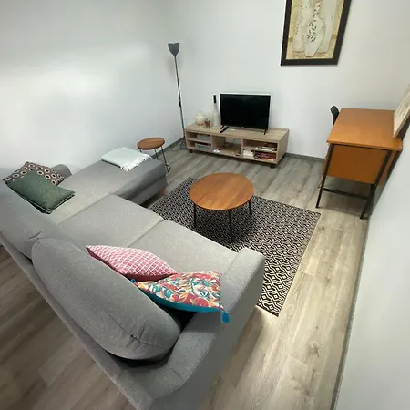 4 Personnes Appartement *