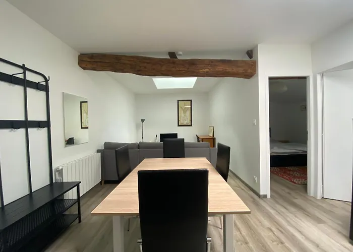 4 Personnes * Parthenay